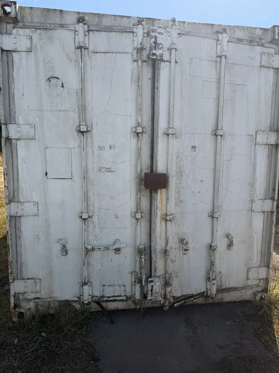 40ft Insulated Reefer Shipping Container - Image 4