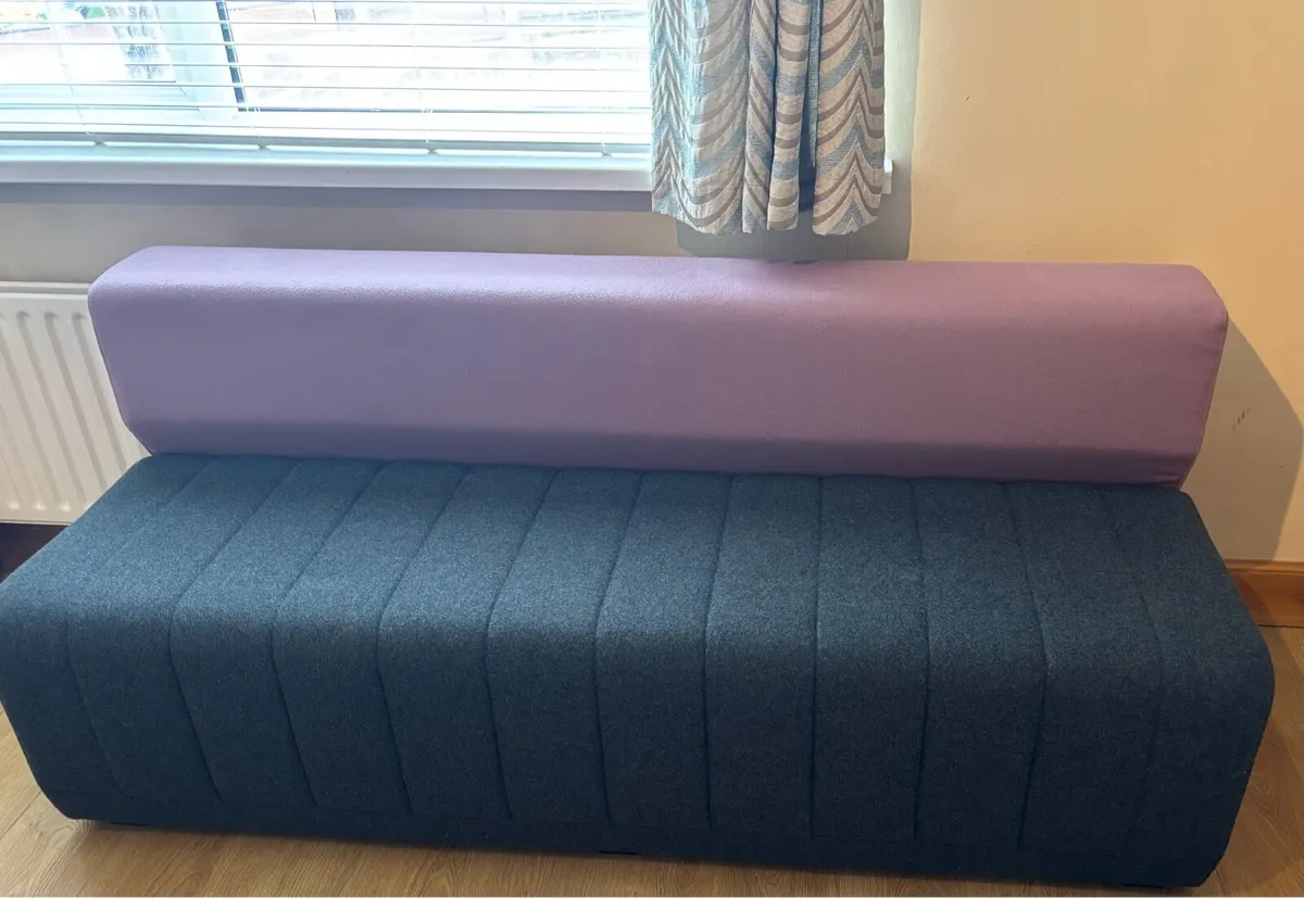 Reception / waiting area Couch - Image 1