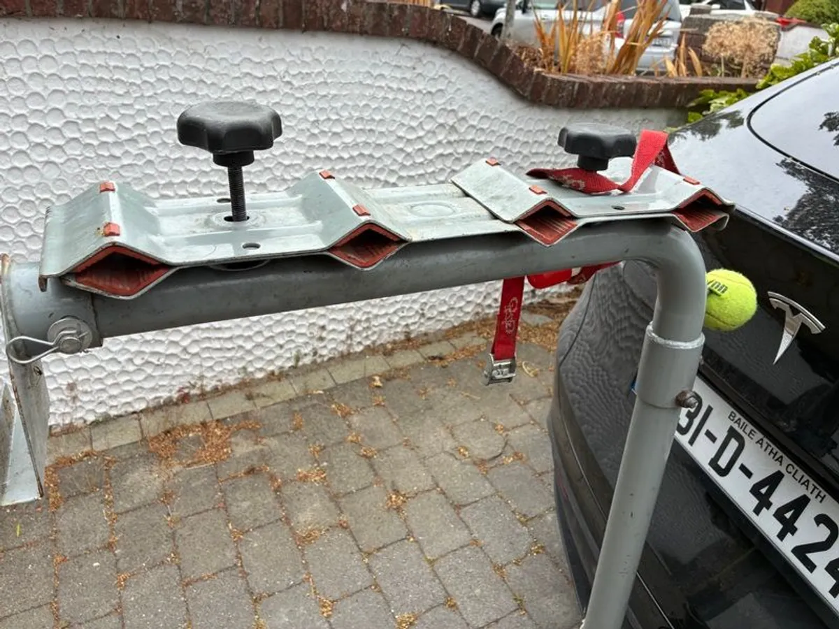 Bac-Rac-Bike Rack x4 - swan neck hitch compatible - Image 1