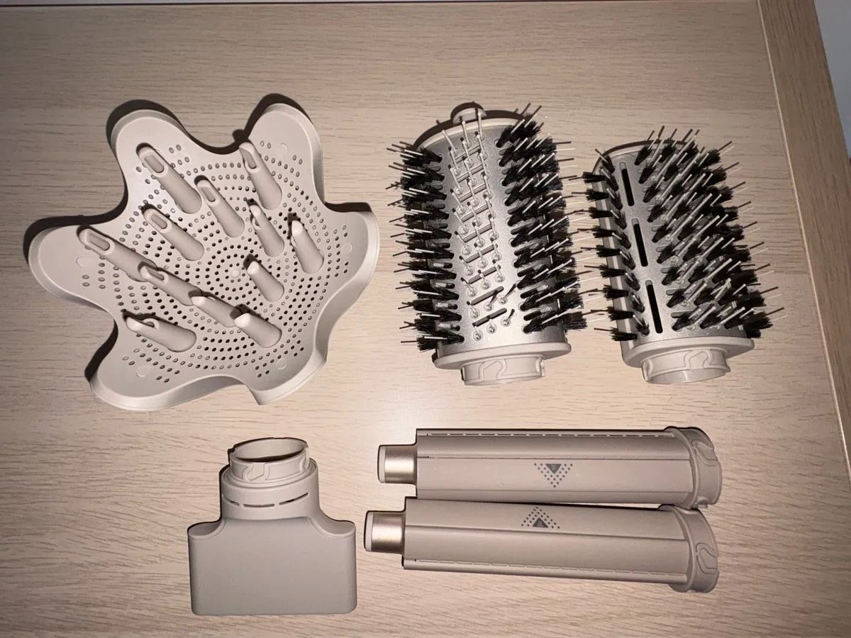 Shark FlexStyle Hairdryer - Image 2