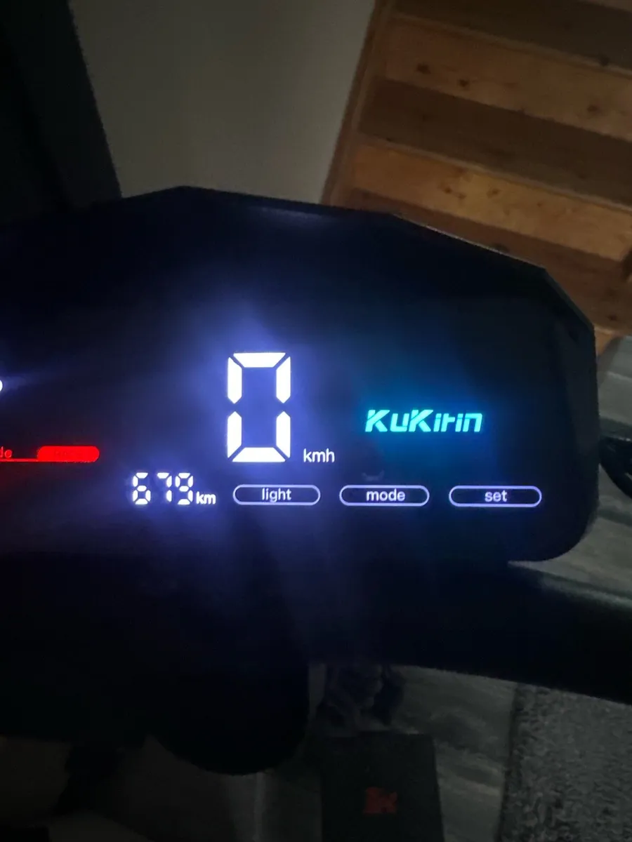 Kukirin G2 E scooter - Image 3