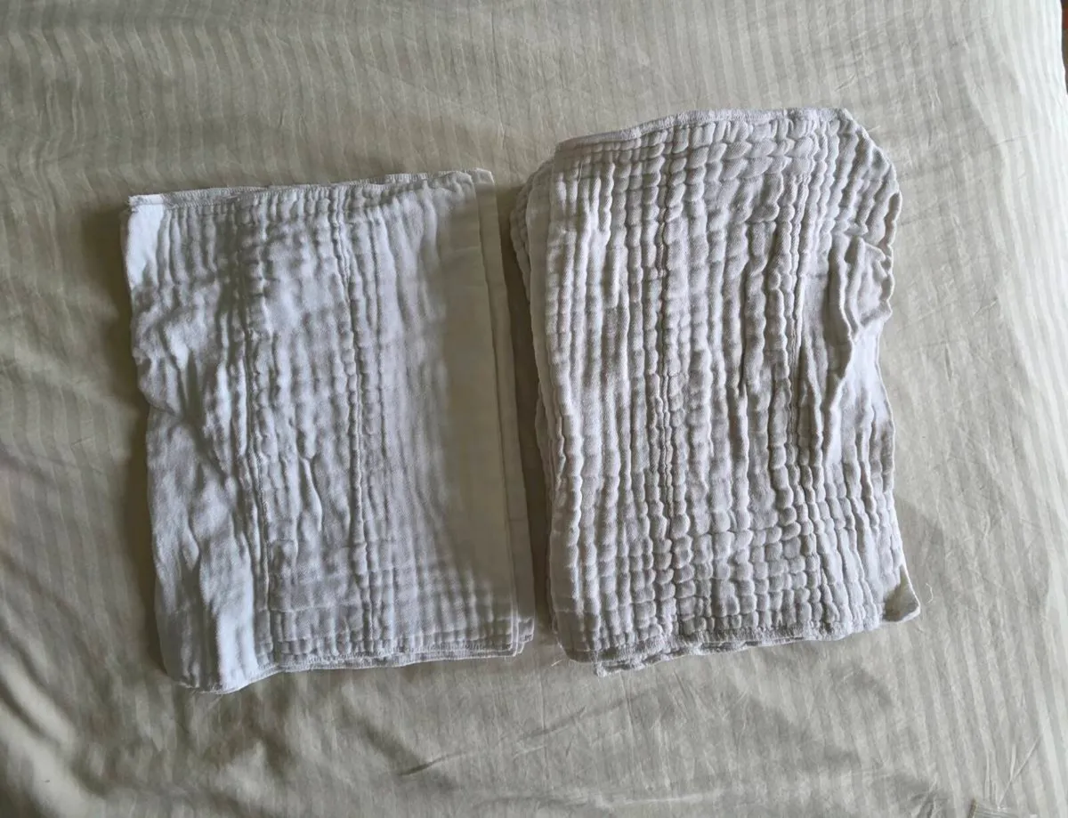 Cloth nappies prefold bundle - Image 4