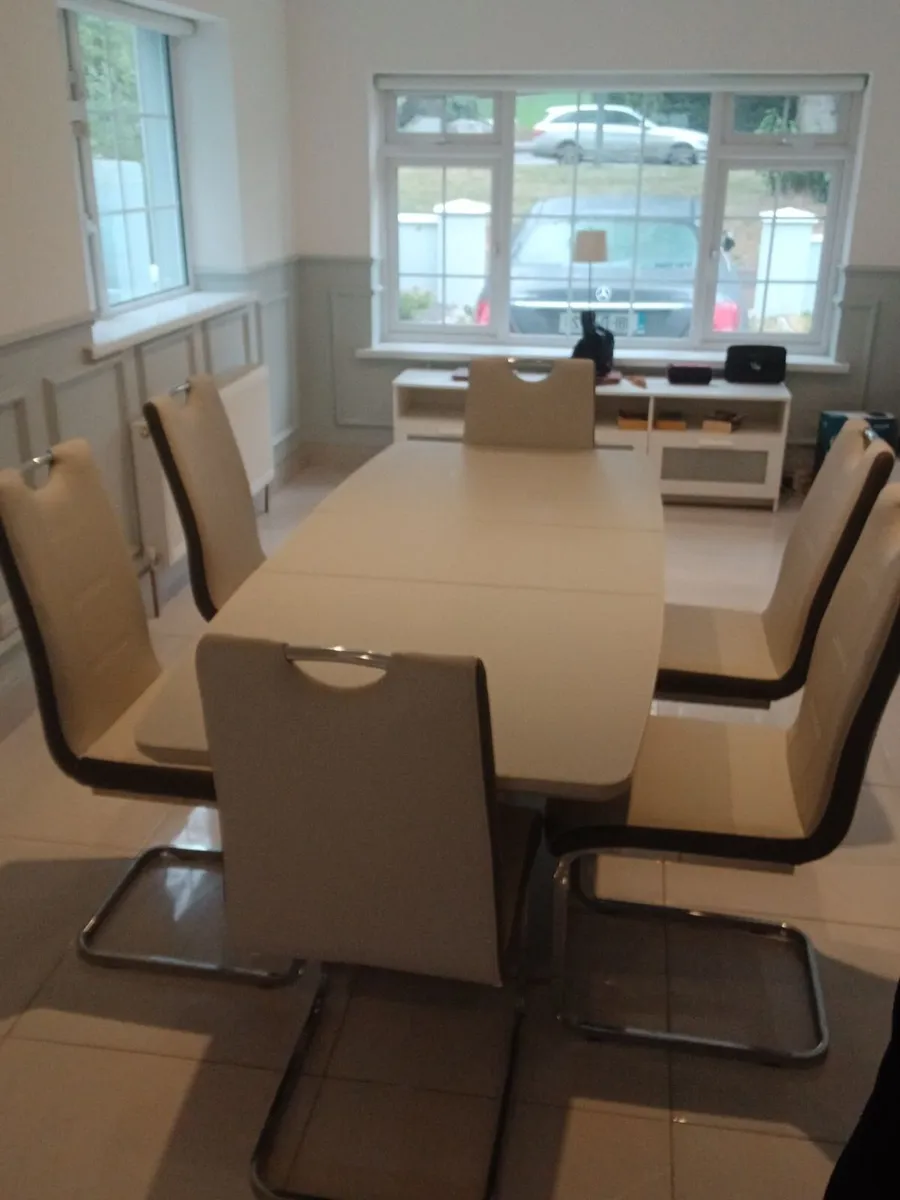 Extendable Dining Table and Chairs - Image 1