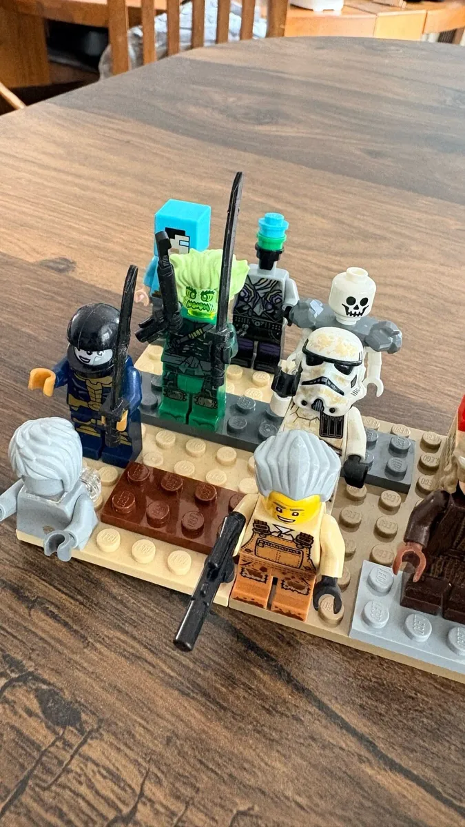 Assorted toys - Image 4