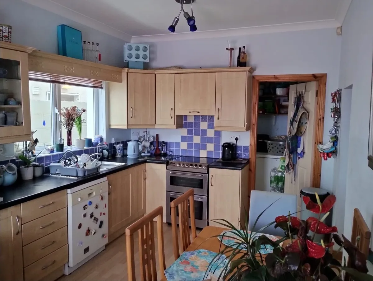 Kitchen - Image 2