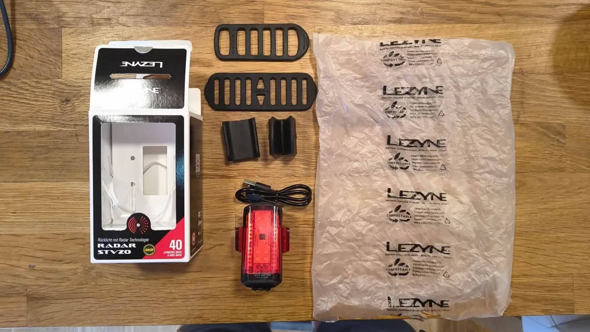 lezyne cycling radar - Image 1