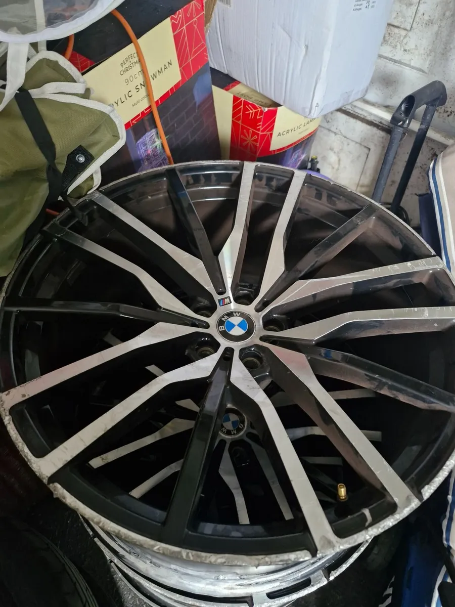 22 Inch BMW Alloys - Image 1