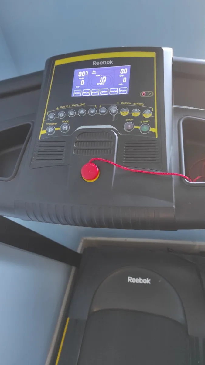 Treadmill Reebok ONE GT30  - Immaculate Condition - Image 1