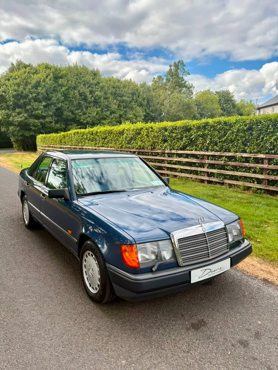 Stunning Mercedes 300E (Only 44k miles) - Image 2