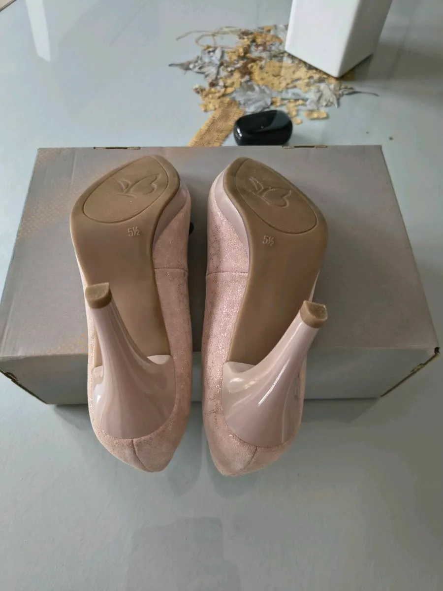 Caprice premium pink shoes - Image 4