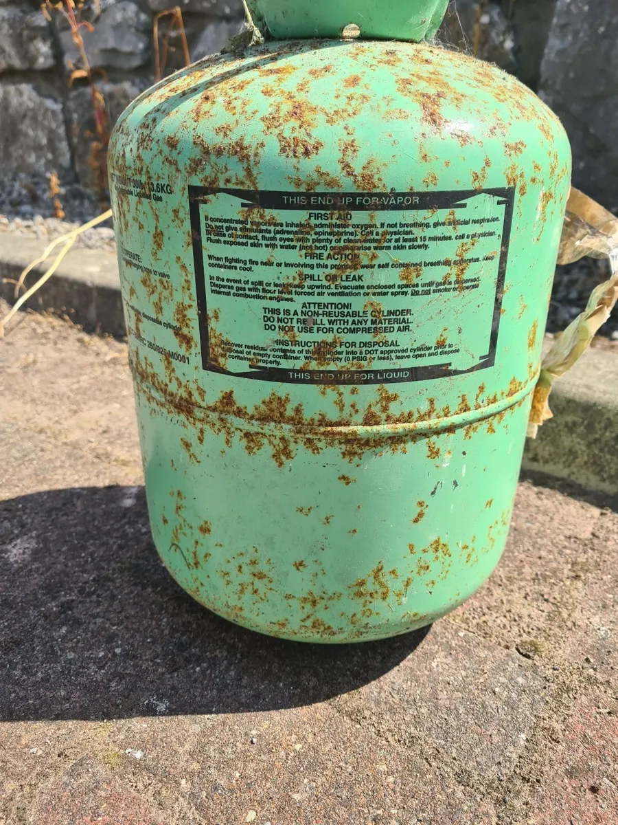 full bottle camping gas may suit a camper van………. - Image 1