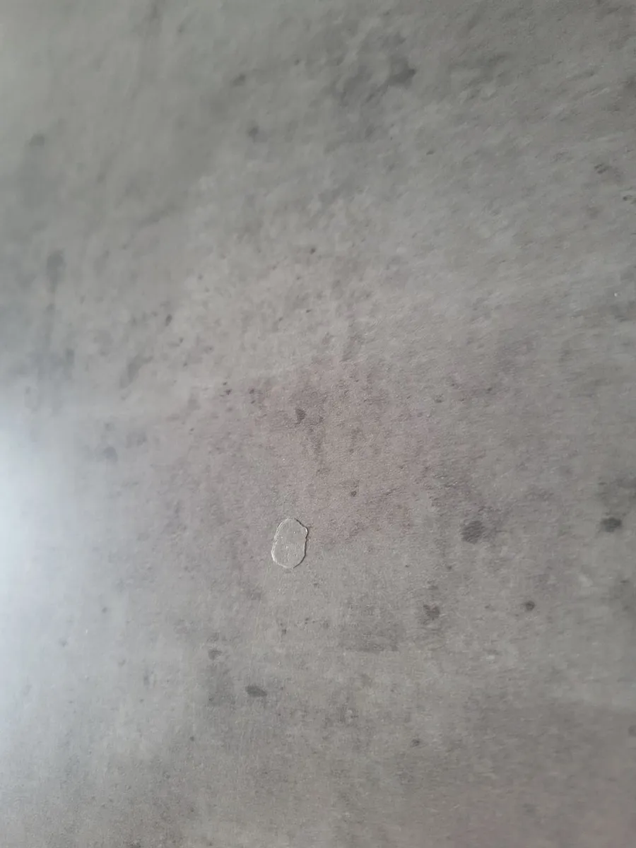Dining table - Image 4