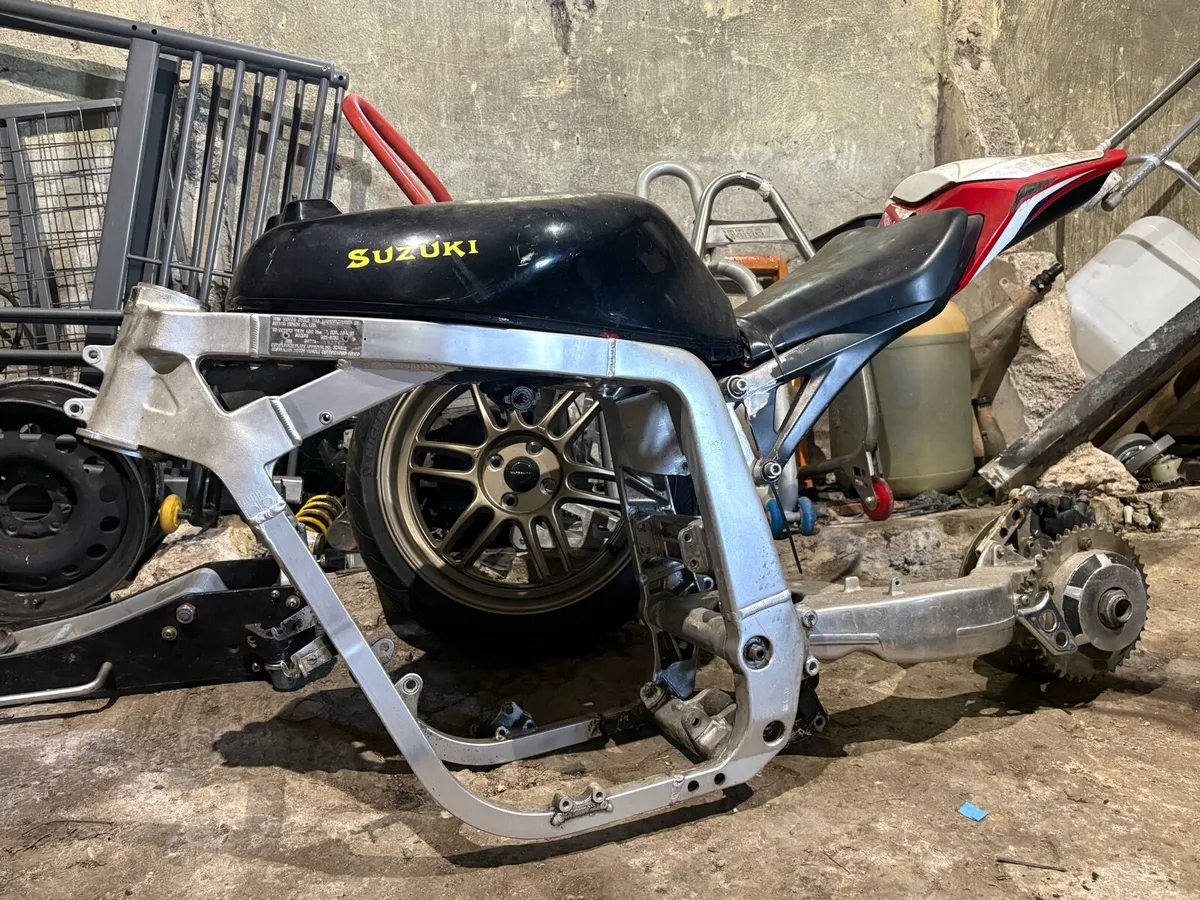 88 gsxr 750 project - Image 2