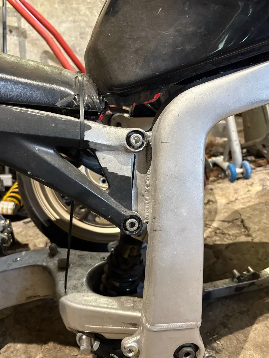 88 gsxr 750 project - Image 3