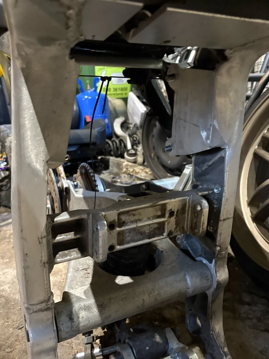 88 gsxr 750 project - Image 4