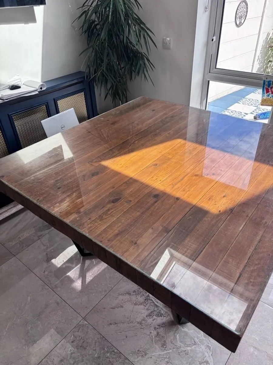 kitchen table - Image 1