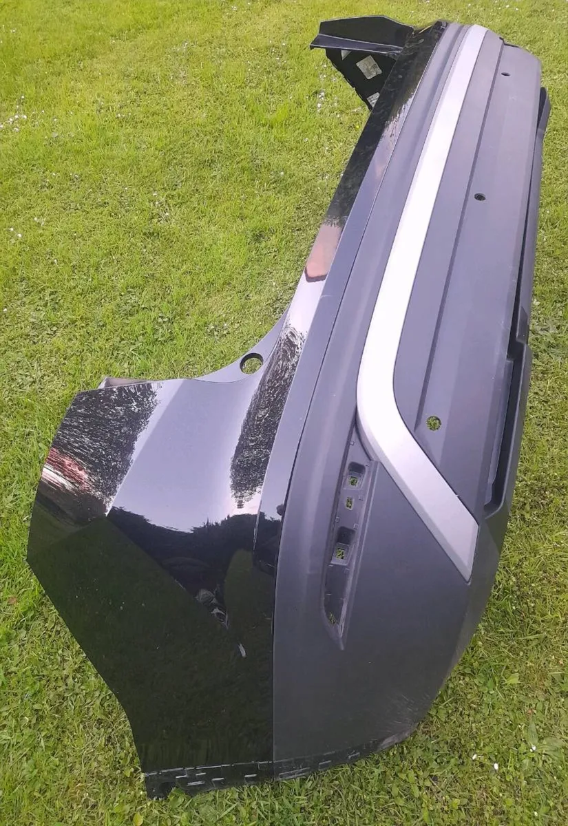 Genuine Used Bumpers & Lights - Image 4