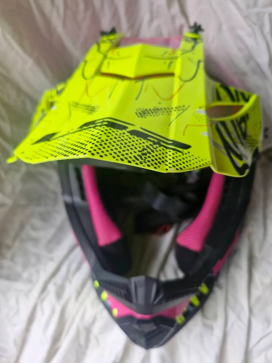 Full face helmet - Image 4