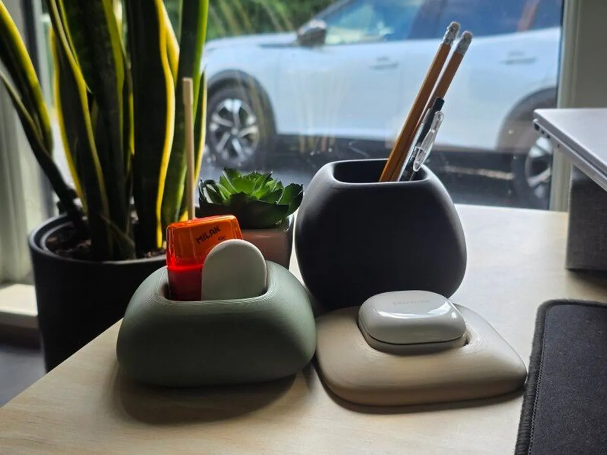 Stackable pebble organisers - Image 2