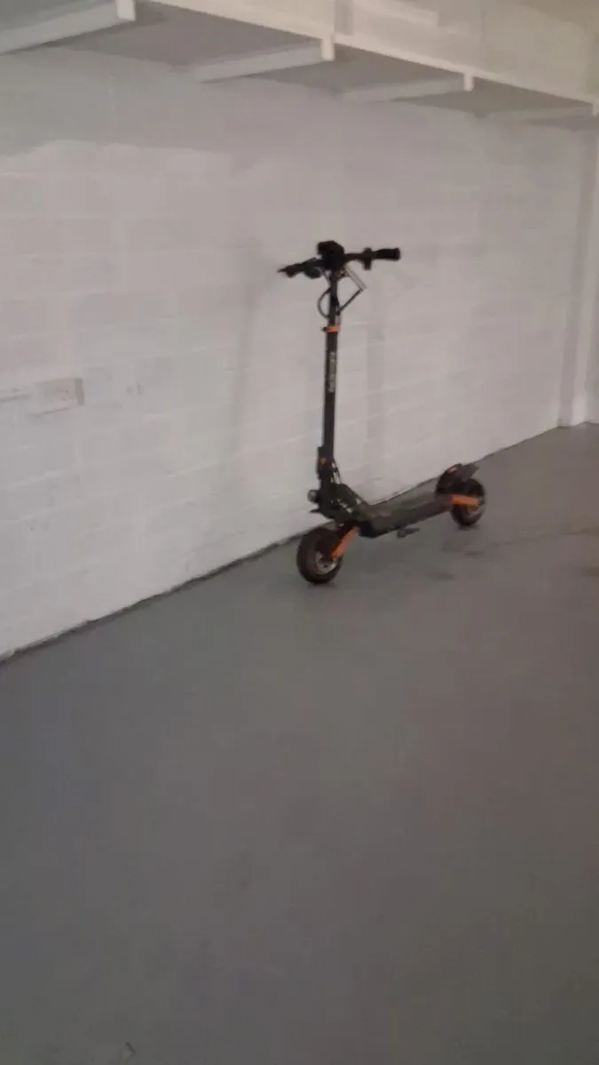 Kukirin G2pro scooter - Image 2