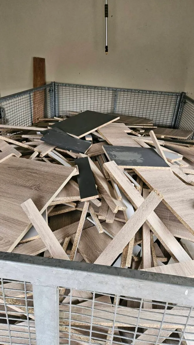 Waste timber - Image 2