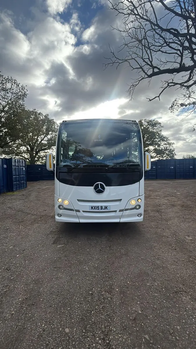 Mercedes. Plaxton. 36 seats - Image 1
