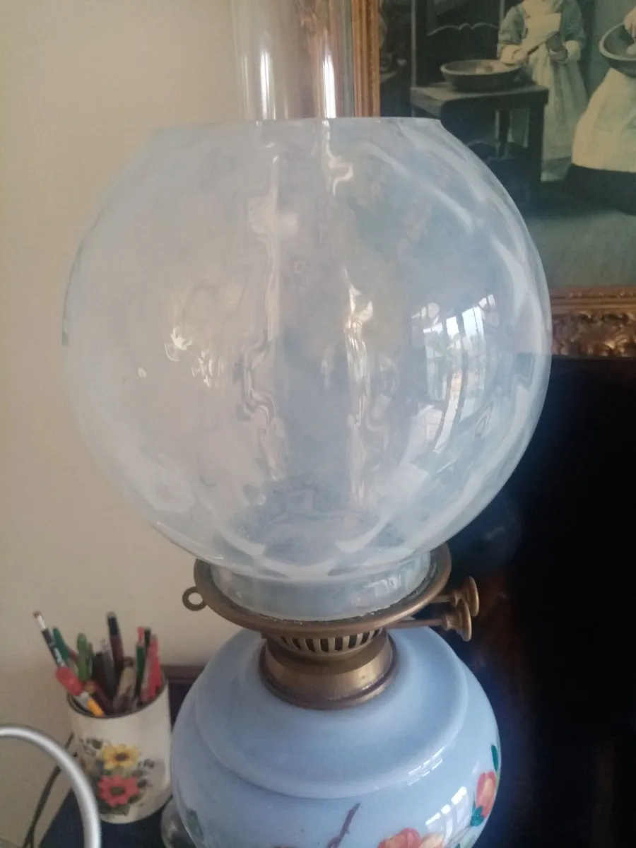 Victorian Oil Lamp - Image 2
