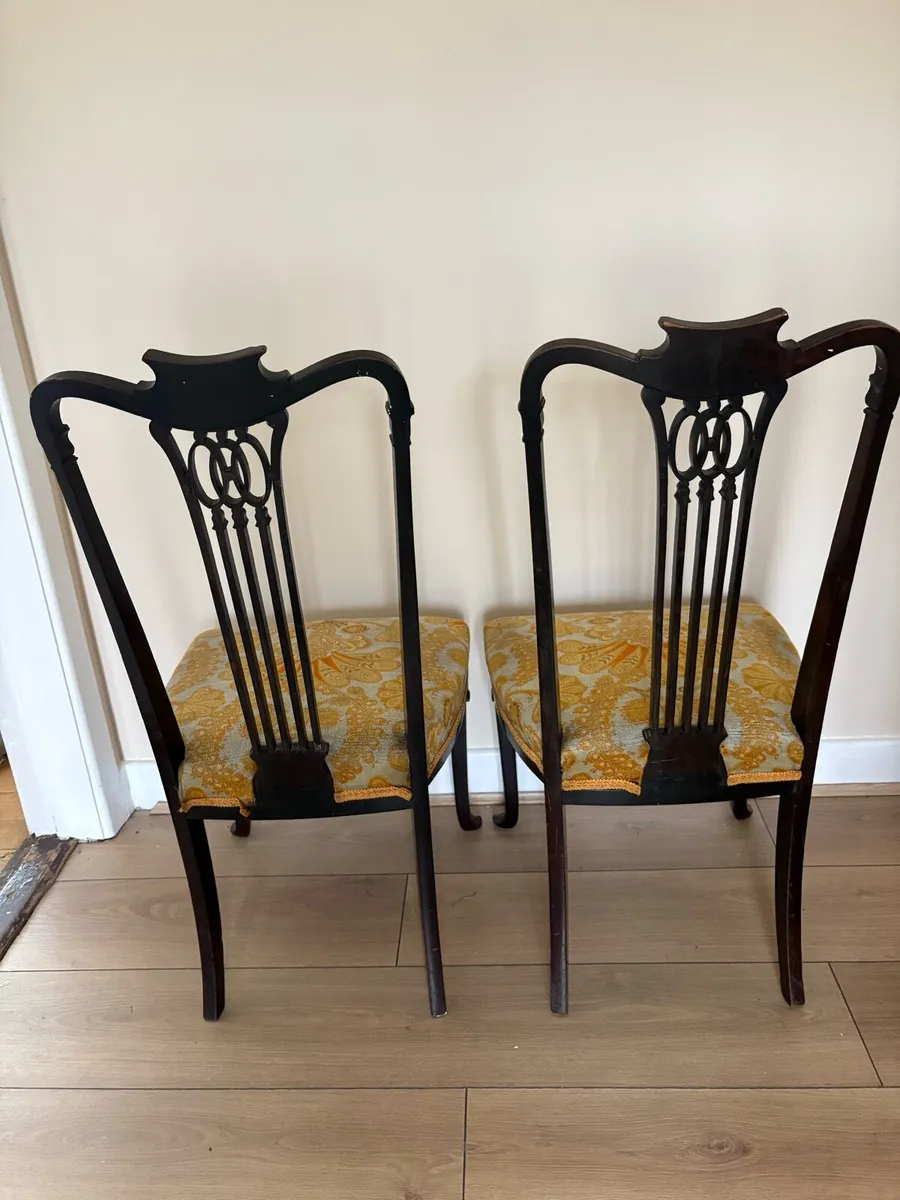 Set of 3 chairs - Image 2
