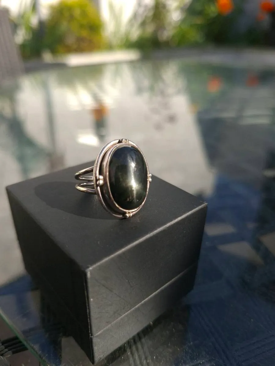 Lovely Vintage Handmade Natural Gemstone Ring - Image 3