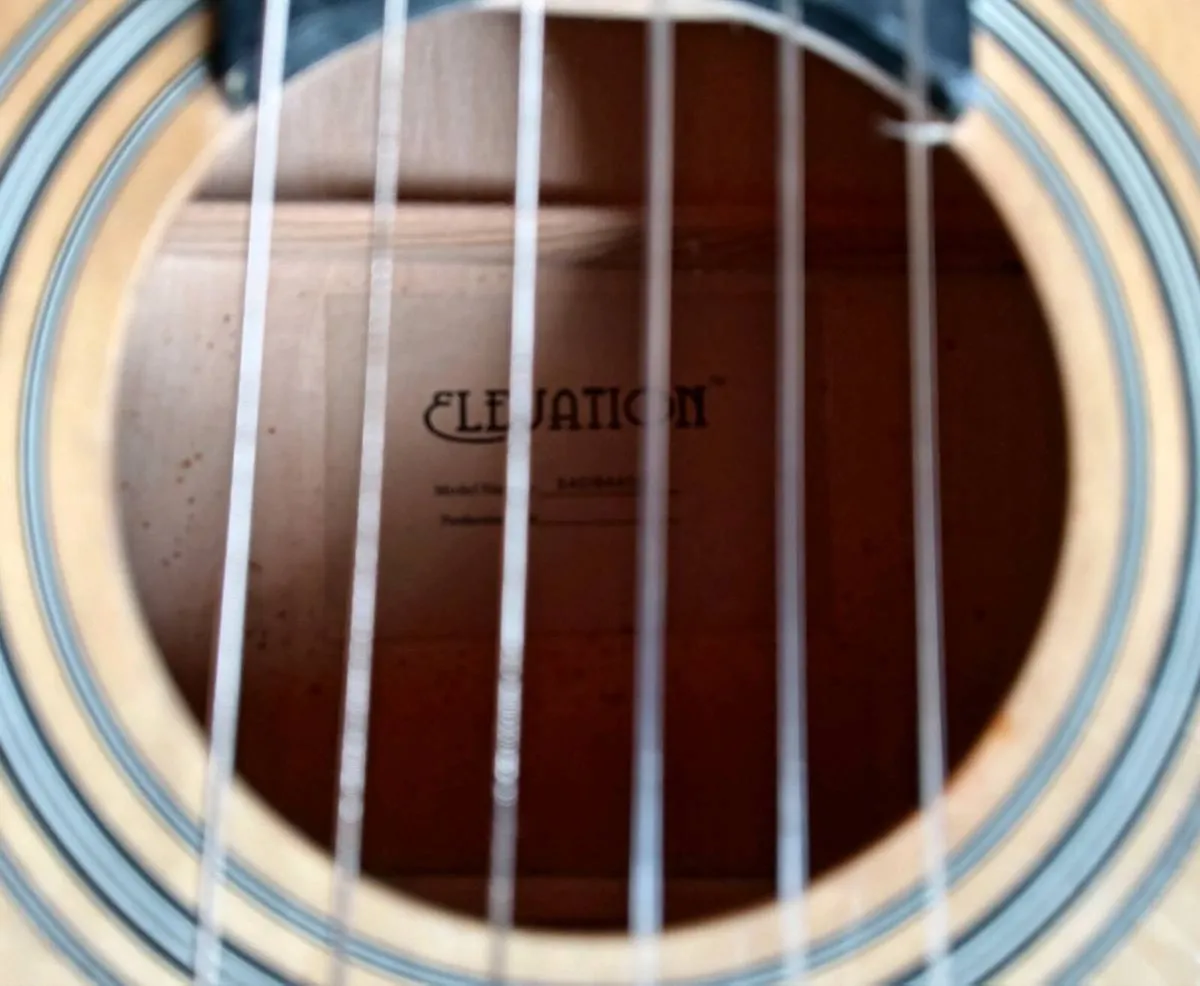 Acoustic Guitar - Image 3