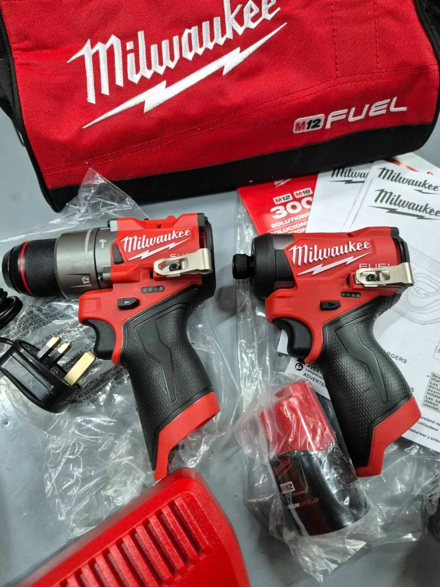 Milwaukee M12 Fuel Combi Kit - Image 2