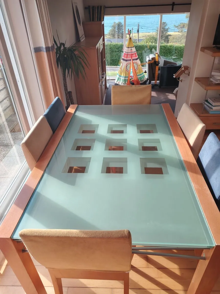 Dining table (Ligne Roset) - Image 1