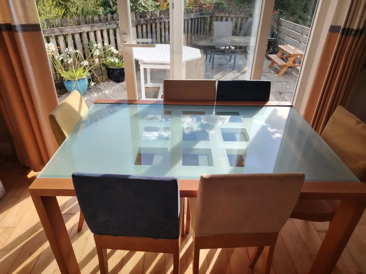 Dining table (Ligne Roset) - Image 2