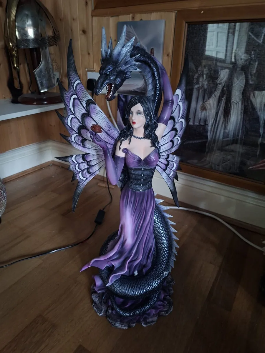 Dragon Statue