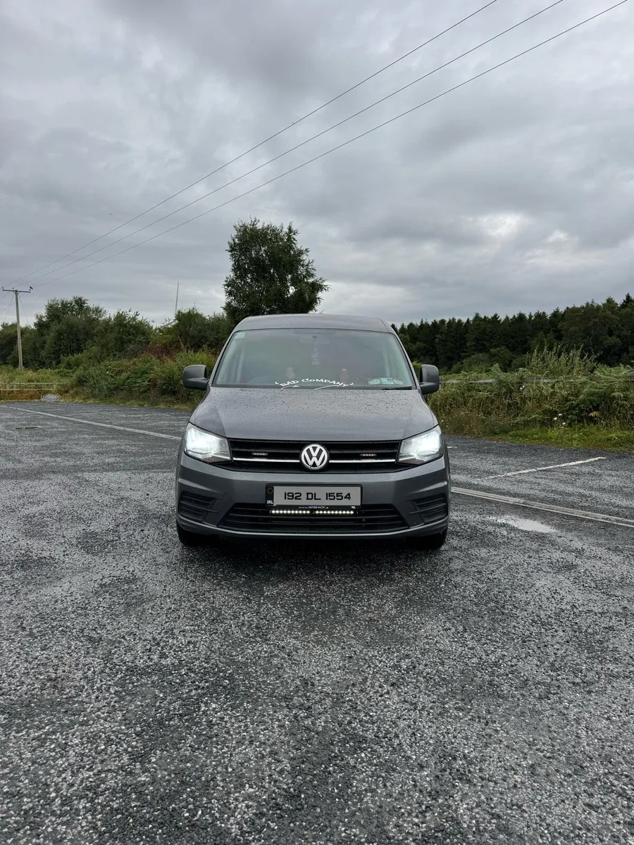 VW caddy van - Image 4