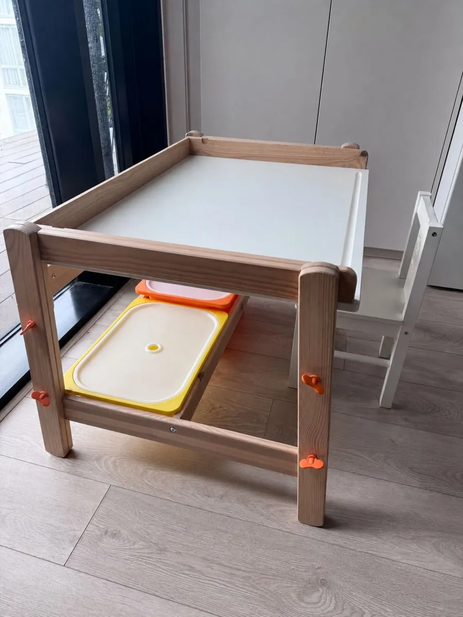 IKEA FLISAT children’s desk and chair, adjustable - Image 1