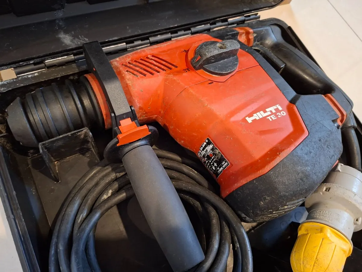 Hilti TE 30-AVR Sds + 3 Mode 110v - Image 3