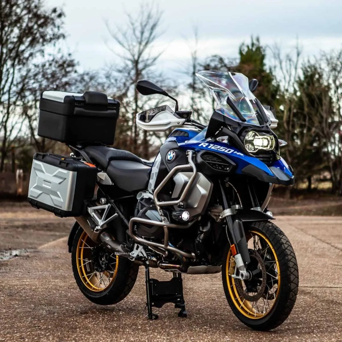 BMW GS - various items - Image 1