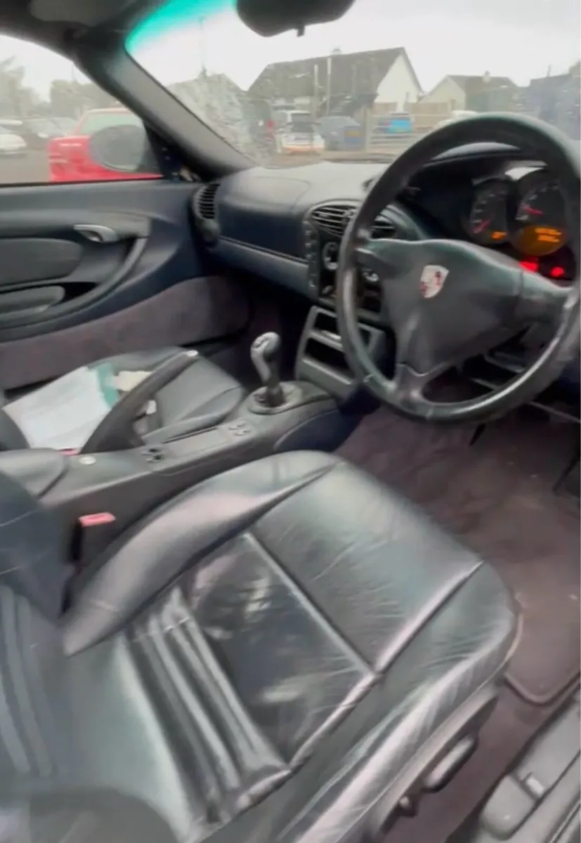 2001 Porsche 986 2.7 Manual - Image 4