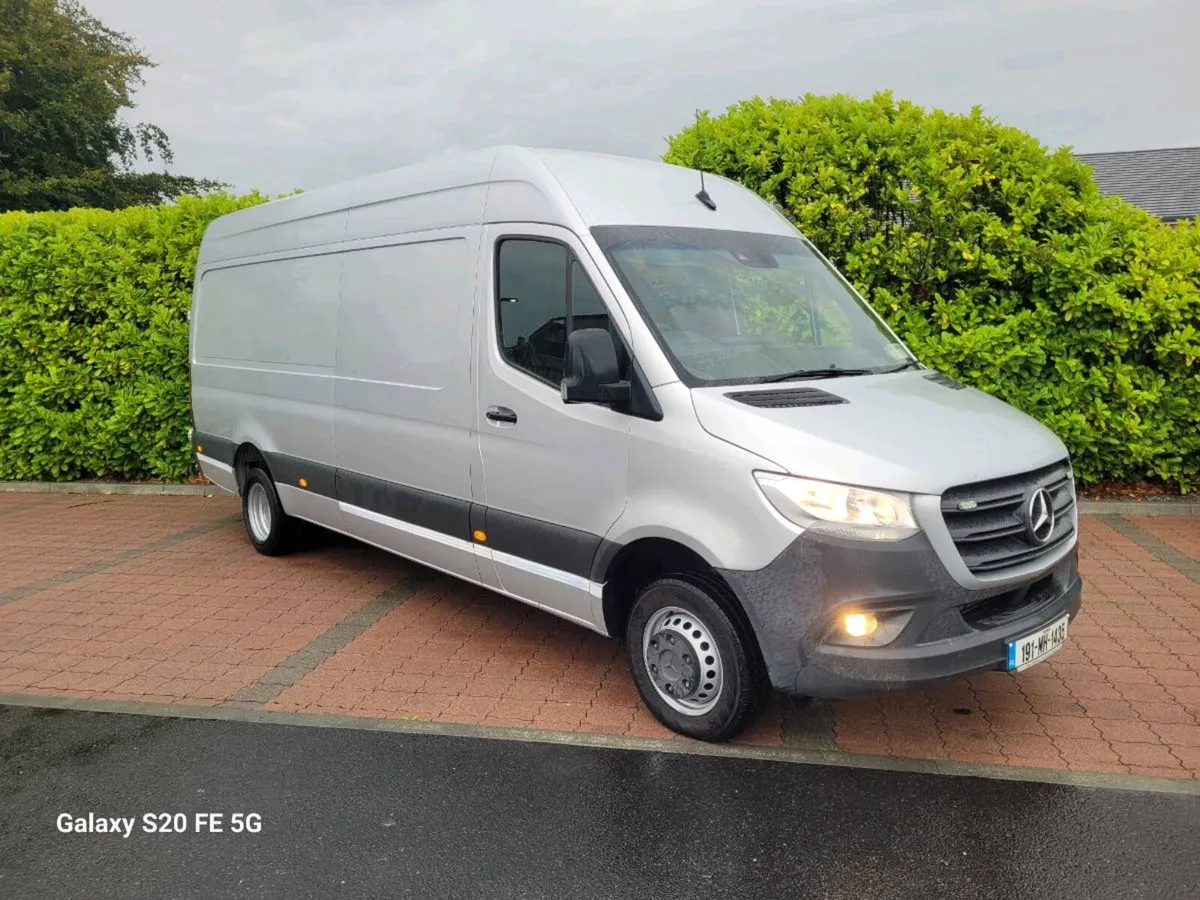 Mercedes Sprinter 516 cdi Twin wheel lwb - Image 1