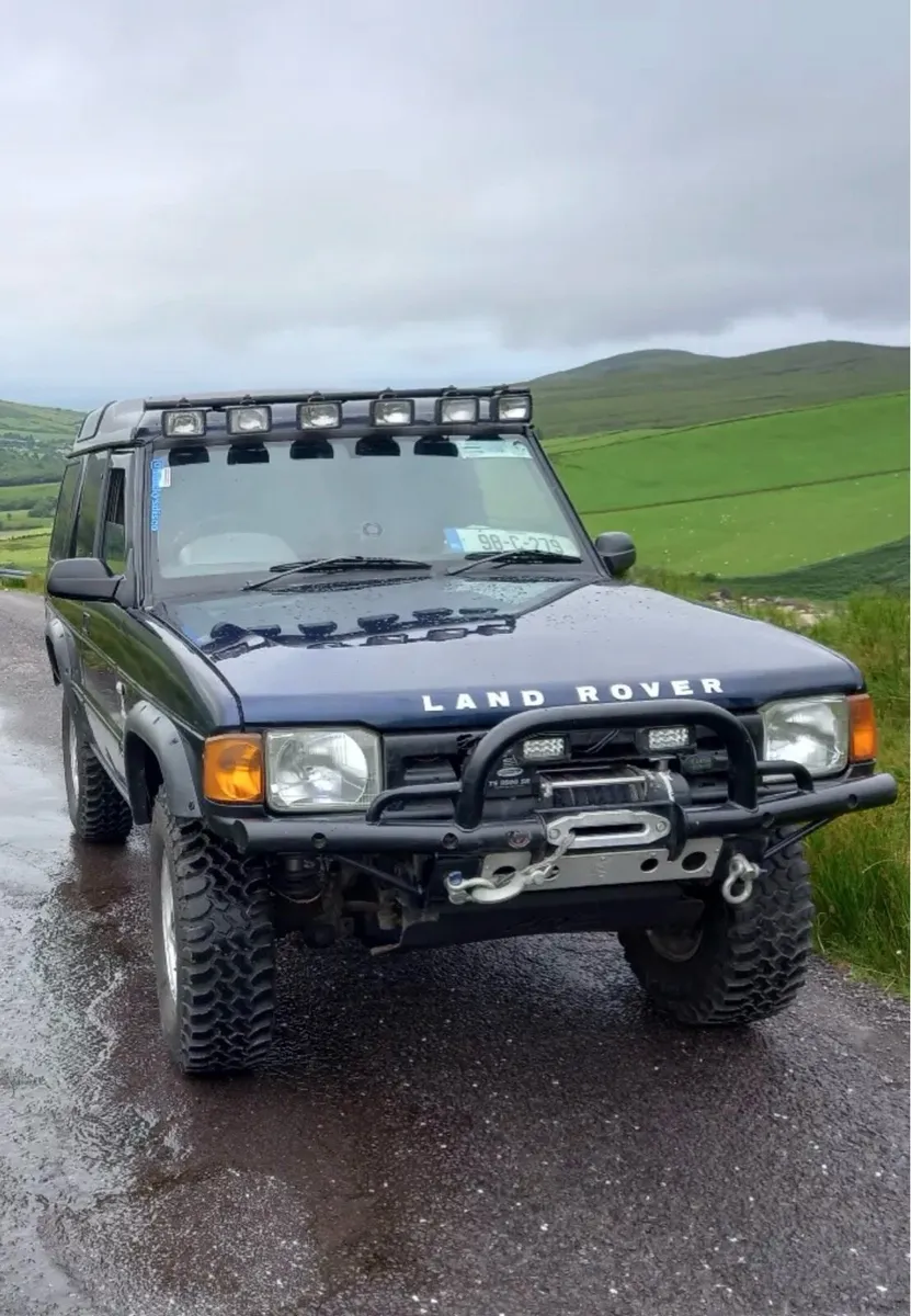 Land Rover - Image 1