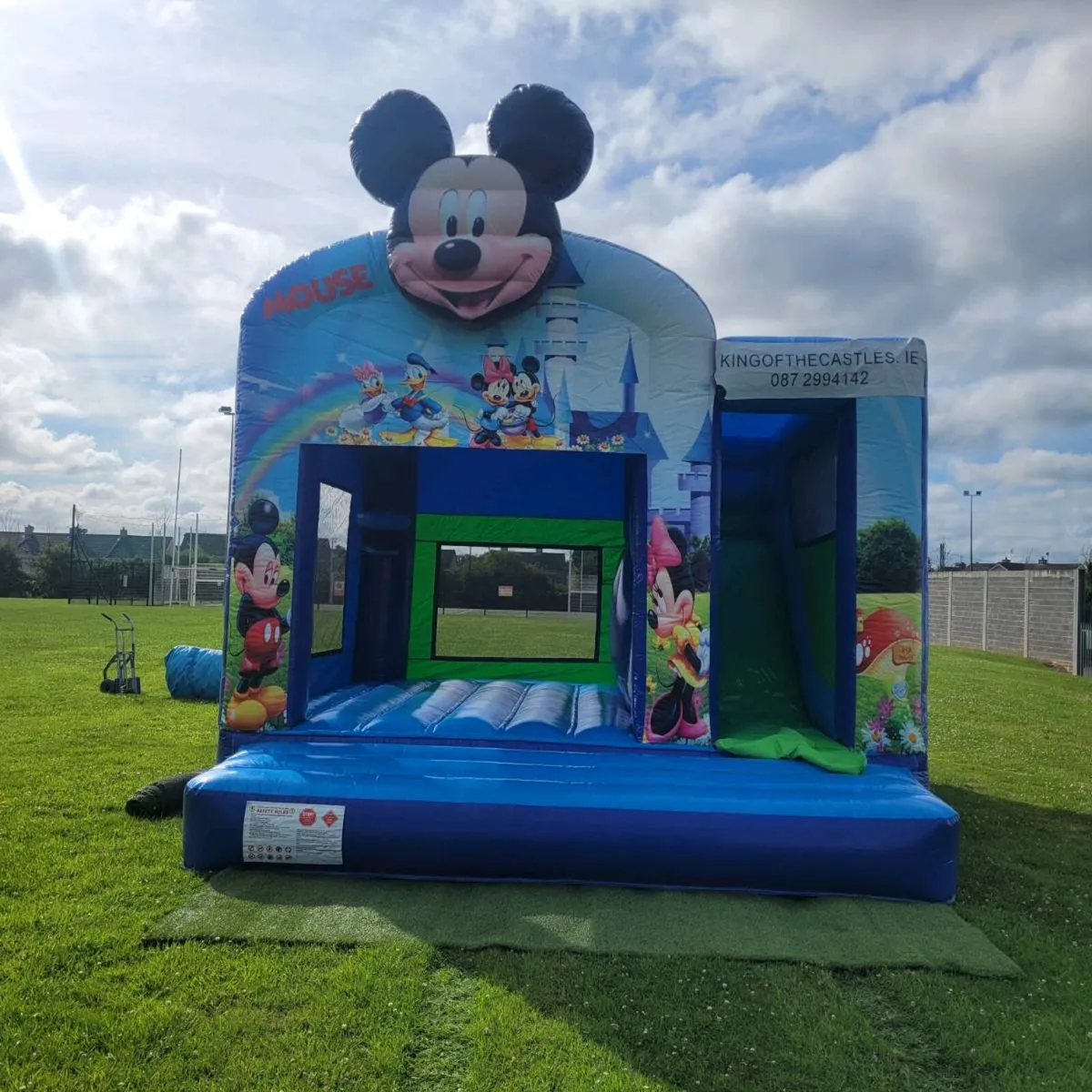 King of the castles Bouncing castle hire - Image 4