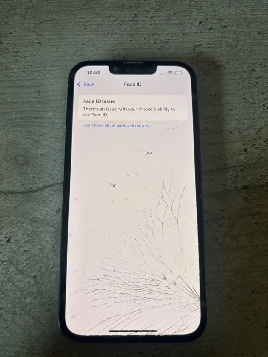 iPhone 13 Pro - Image 4