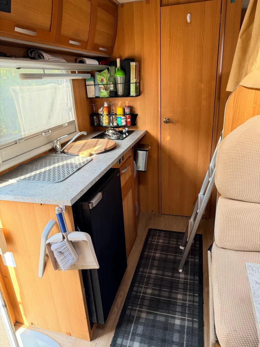2008 Mclouis 6 Berth 6 Seatbelts only 78k km - Image 3