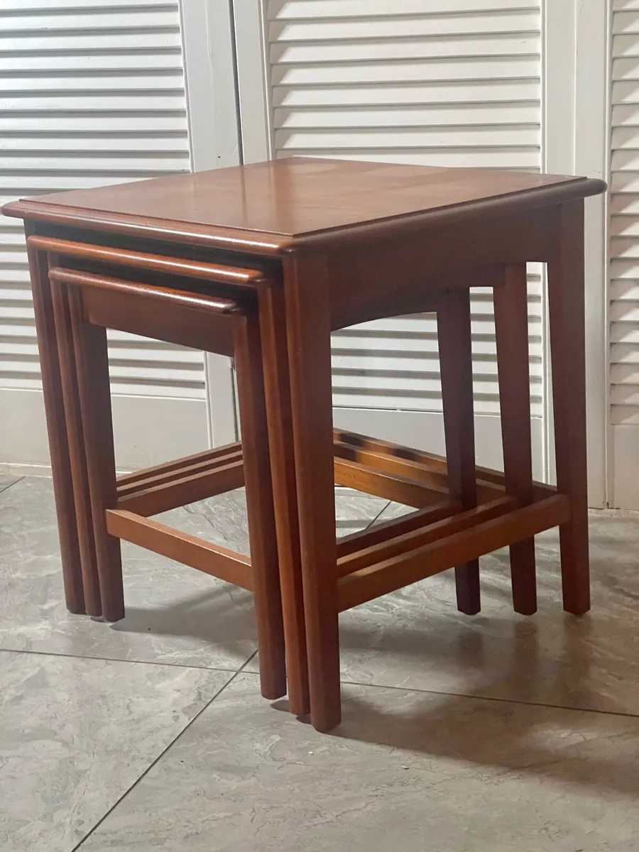 Mid century nesting tables - Image 3