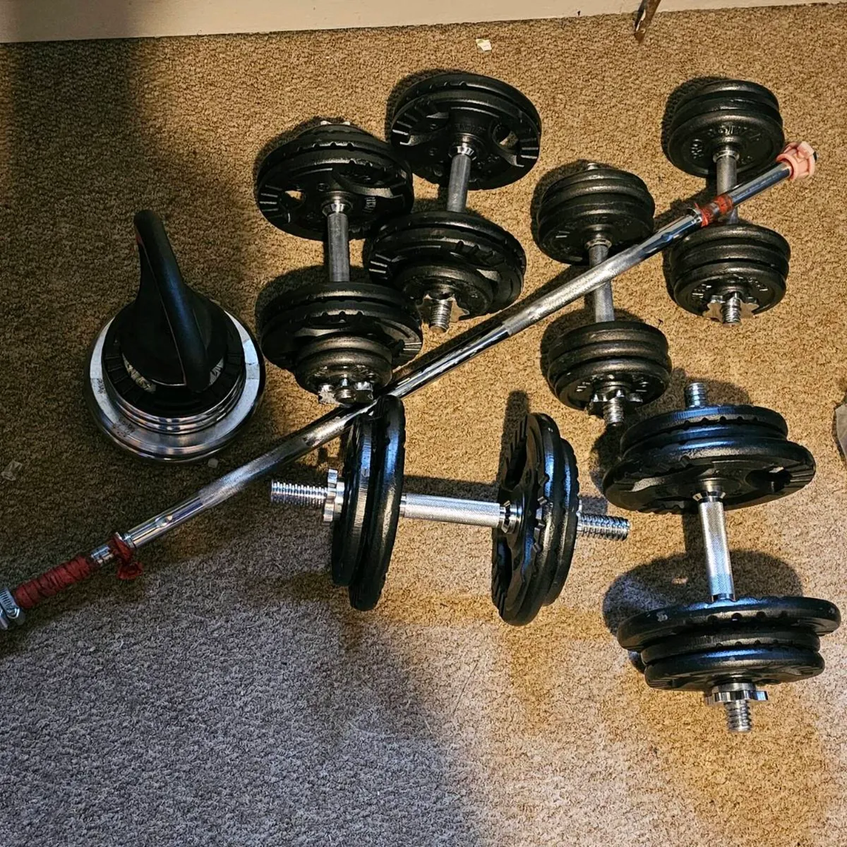 Dumbell - Image 1