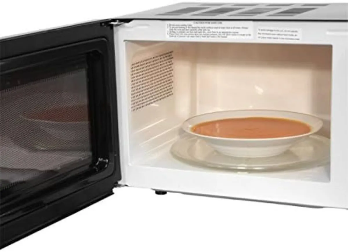17 Litre 700W Digital Solo Microwave - Image 4