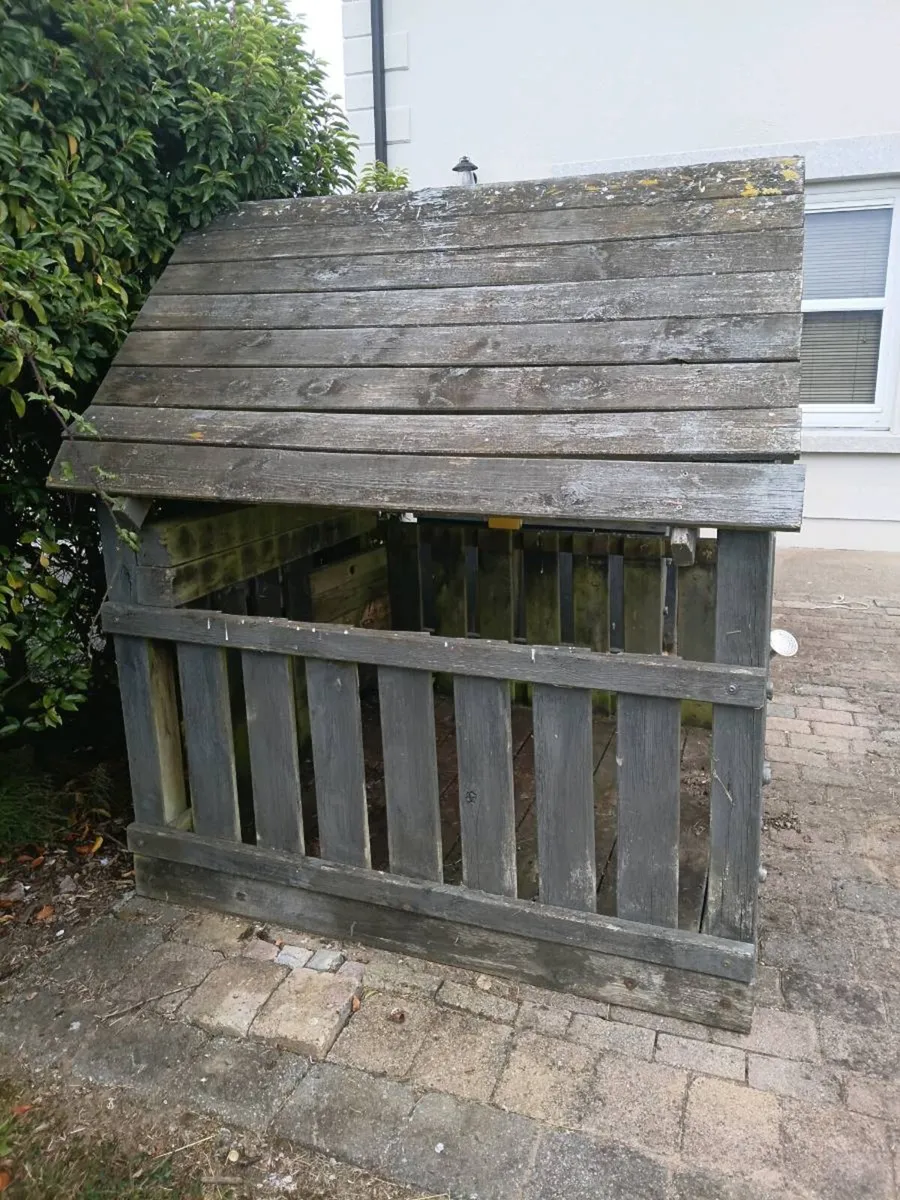 Playhouse - Image 4