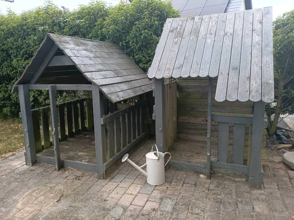 Playhouse - Image 1