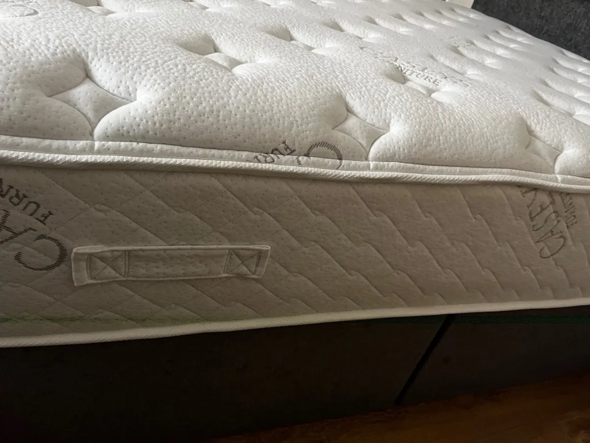 Bed Divan with Headboard and Mattress - Image 3